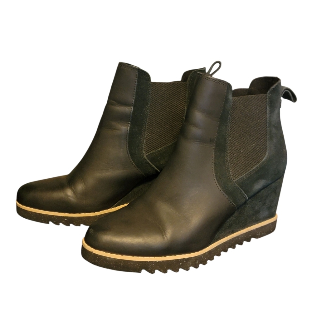 TOMS‎ Maddie Wedge Chelsea Bootie Black Suede Leather Pull On Boot 10 Like New!